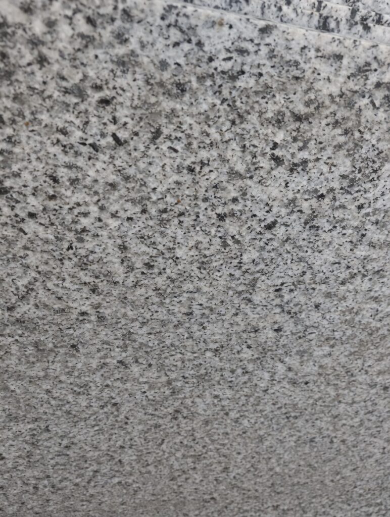 Granit antichizat